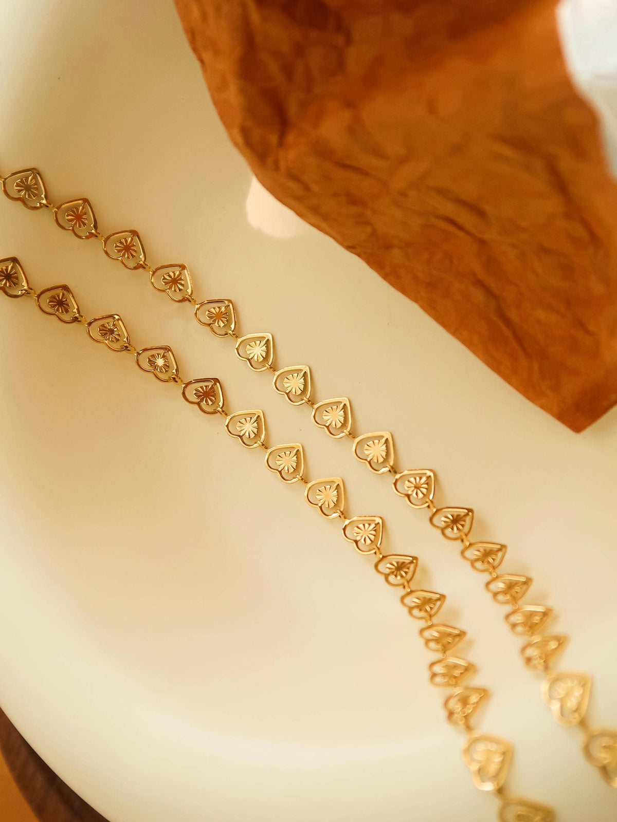 West Coast Love Choker | 18K Gold Plated Heart Necklace
