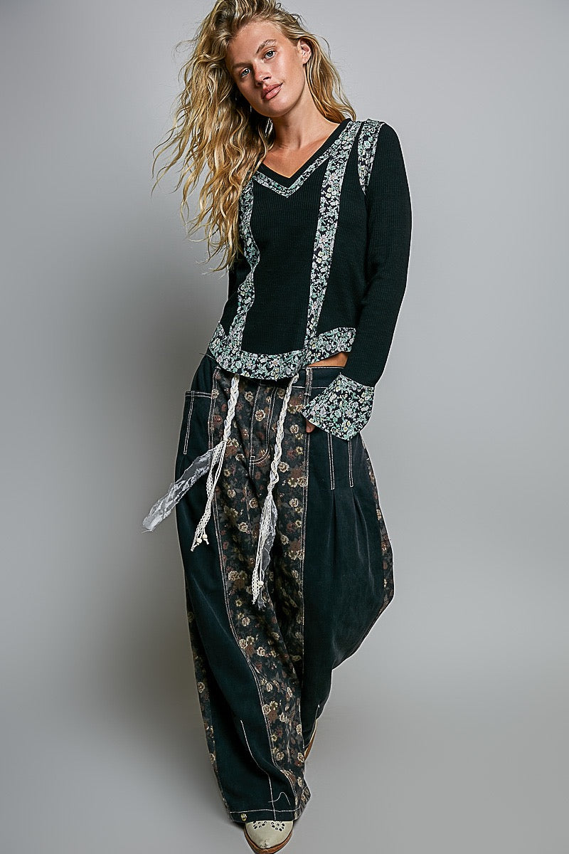 La Brea Floral Contrast Rib Top | Black